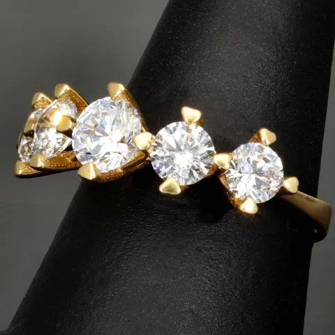 Funkelnder Ring aus 585 / 14K Gold für Damen mit 5 großen, leuchtenden Zirkonia (Diamantimitationen im Brillantschliff) bestückt (ca. 56-57 RG)