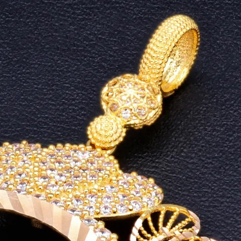 Imposanter und außergewöhnlicher Anhänger (Münzfassung) für Goldmünzen (Altin, Lira, Atatürk, Dukat) in 14k / 585 Gold mit filgranen Verzierungen, besetzt mit vielen kleinen Zirkoniasteinen
