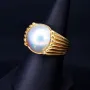 Faszinierender Gold - Ring für Damen bestückt mit einer großen Mabé-Zuchtperle in 18K / 750 Gelbgold - RG: ca. 55