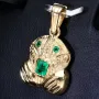 Außergewöhnlicher Precolombino Gold-Anhänger mit dem Motiv "Rana" aus der Tairona-Kultur aus hochwertigem 750 / 18K Gelbgold