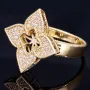 Schöner Ring für Damen in stilvollem Design einer Blume aus edlem 585 14K Gelbgold mit funkelnden Zirkoniasteinen in Ringgröße ca. 58-59