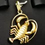 Massiver Hummer-Anhänger aus hochwertigem 585er 14K Gold mit roten Zirkoniasteinen