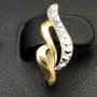 Glänzende Ohrringe mit stylischem Design aus Bicolor 585 14K Gold (Weißgold und Gelbgold)