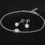Edles Schmuck-Set aus funkelndem 925er Sterling Silber - Elegantes Armband und funkelnde Ohrstecker mit brillantgeschliffenen Zirkoniasteinen (Diamantimitat)