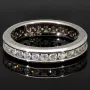 Memory-Ring aus 925 Sterling Silber – Trendiges Design mit leuchtendem Zirkonia-Besatz (Diamantimitationen) - RG ca. 53