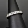 Memory-Ring aus 925 Sterling Silber – Trendiges Design mit leuchtendem Zirkonia-Besatz (Diamantimitationen) - RG ca. 53