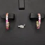 Zeitlos elegante Creolen aus vergoldetem 925 Sterling Silber mit 32 funkelnden Multicolor Zirkonia (Brillantschliff)