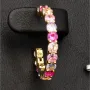 Zeitlos elegante Creolen aus vergoldetem 925 Sterling Silber mit 32 funkelnden Multicolor Zirkonia (Brillantschliff)