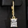 Zeitlose Ohrringe mit Zirkonia (Diamantimitation) treffen auf vergoldetes Sterling Silber (925) mit Klappbrisurverschluss