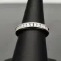 Funkelnder Memory-Ring mit 28 brillantgeschliffenen Zirkonia (Diamant-Imitation ca. 0,84ct) – 925 Sterling Silber rhodiniert und poliert- RG 53