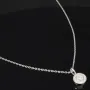 Edles Schmuckset aus glänzendem 925 Sterling Silber, bestehend aus einer feinen Ankerkette und einem Anhänger, bestückt mit vielen kleinen und einem hochkarätigen Zirkonia (Diamantimitat)