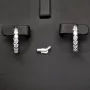Trendige Creolen / Ohrringe aus 925er Silber, rhodiniert und hochglanzpoliert, veredelt mit weißen und rosa Zirkonia-Steinen im Brillantschliff (Diamantimitationen)