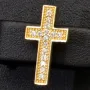 Exquisite Kreuz-Ohrstecker aus 585er (14K) Gold mit funkelnden Zirkonia