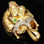 Exklusiver Löwenkopf-Anhänger aus hochwertigem Bicolor 14k 585 Gold (Gelbgold und Weißgold) mit funkelnden Zirkoniasteinen besetzt – (ca. 10,6 g)