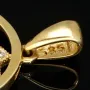 Edler Goldanhänger in modernem, abstrakten Design aus 14K 585 Gold (Gelbgold), besetzt mit edlen leuchtend, weißen Zirkonia