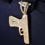 Exklusiver Pistolen-Anhänger aus 585 / 14K Gold mit leuchtenden Zirkoniasteinen