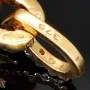 Eleganter Anhänger aus edlem Gold (9K 375 Gelbgold) in Vintage-Design mit funkelnden Zirkonia besetzt