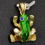 Stylischer Frosch-Anhänger aus funkelndem 9K 375 Gelbgold mit Zirkoniasteinen besetzt