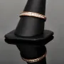 Exquisiter Ring für Damen mit 13 leuchtenden, eingefassten Brillanten (ca. 0,25 ct gesamt) aus massivem Gold (375 / 9K Roségold) - ca. Ringgröße 60