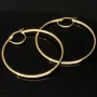 Zeitlose Creolen aus edlem, glänzend poliertem 14K / 585 Gold (Gelbgold)