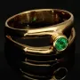 Exklusiver Ring mit einem kolumbianischen, leuchtend grünen Smaragd im Rundschliff ca. 0,23 ct. in hochwertigem 18K / 750 Gelbgold gefasst - Handgearbeitet