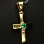 Smaragdkreuz - Anhänger aus exquisitem 18K 750 Gold mit einem eingefassten, hell leuchtenden, grasgrünen Smaragd im Ovalschliff (ca. 0,27 ct.)