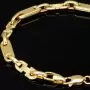 Exquisites Plättchenarmband mit Steigbügelgliedern aus 585er (14-Karat) Gelbgold, ca. 18,5 cm lang und 5,5 mm breit