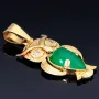 Eulen-Anhänger mit Smaragd Cabochon (ca. 3,5 ct) und 2 Diamanten in 18k 750er Gelbgold (Handarbeit - Unikat)
