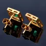 Stilvolle, elegante, quadratische Ohrstecker mit 2 kolumbianischen Smaragden in 18K / 750 Gold gefasst