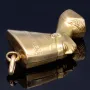 Glänzender Nofretete - Anhänger in 333er 8K Gelbgold