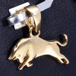 Stier - Anhänger aus hochwertigem, glänzend poliertem 585 / 14K Gold