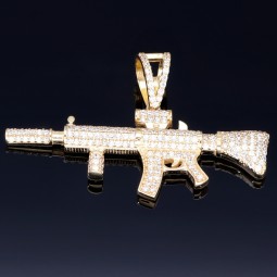 Iced Out - Maschinengewehr aus hochwertigem 585 14K Gold mit Zirkonia bestückt