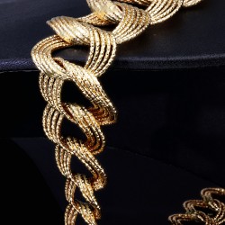 Außergewöhnliches Collier für Damen aus  585 (14k) Gold ca. 50 cm Länge