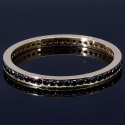 Zirkoniaring 585 14 Karat - Ring in Gelbgold mit funkelnden schwarzen Zirkonia bestückt Ringgröße ca. 51