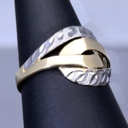 Wunderschöner Ring für Damen in 585 / 14K Bicolor Gold mit Eyecatcher - Effekt n in Ringgröße ca. 58