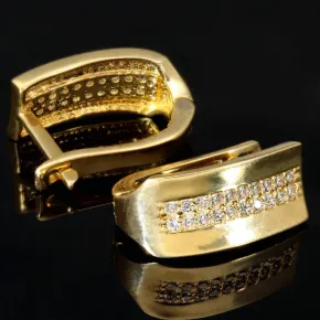 Funkelnde Ohrringe mit Zirkonia und englischem Verschluss aus massivem 585er 14K Gelbgold