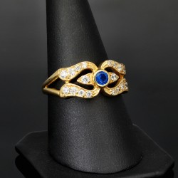 Wunderschöner Ring für Damen aus 14K 585 Gold in feinem Dekor, besetzt mit glänzenden Zirkonia in ca. RG 56
