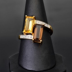 Glänzender Ring für Damen aus 333 8K Gold mit einem eingefassten Goldtopas, Rauchtopas und Zirkoniasteinen - Größe ca. 58