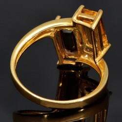 Glänzender Ring für Damen aus 333 8K Gold mit einem eingefassten Goldtopas, Rauchtopas und Zirkoniasteinen - Größe ca. 58