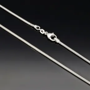 Edle Schlangenkette für Damen aus massivem 585er (14k) Weißgold in 50 cm ca. 4,7g