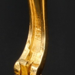 Stilvolle Ohrringe mit Zirkoniabesatz aus massivem 585 14K Gold mit englischem Verschluss