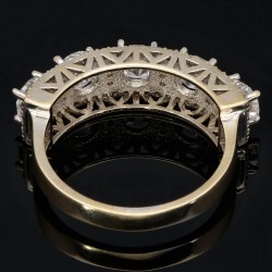 Ring aus 585 / 14K Weißgold für Damen mit vielen glitzernden Zirkonia besetzt (ca. 58 RG)