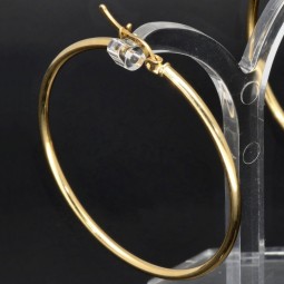 Edle Creolen aus hochwertigem, glänzend poliertem 14K / 585 Gold (Gelbgold)