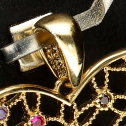 Herz-Anhänger aus Gold (14K 585 Gelbgold) mit bunten Zirkoniasteinen besetzt