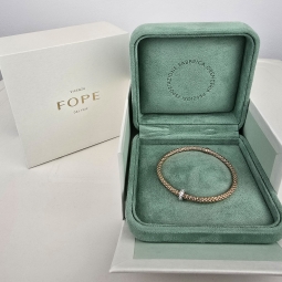 Exklusives Fope Marken-Gold-Armband - Prima Flexit Armband Größe S aus Bicolor 750 / 18K Roségold, geschmückt mit einer Ronde aus 18K Weißgold mit Brillanten besetzt (G-vs ca. 0,18 ct. gesamt)