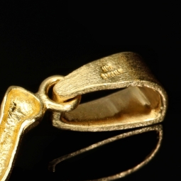 Hochwertig produzierter Panther-Anhänger aus massivem 585 / 14K Gold (Gelbgold)