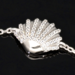 Funkelndes Armband mit Muschel-Anhänger– 925er Sterling Silber mit 57 Diamantimitationen (Zirkonia) längenverstellbar in ca. 18, 19, 20, 21, 22 cm