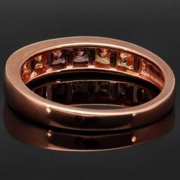 Ring für Damen, bestückt mit 7 Zirkonia (Diamant-Imitation-Steine, Brillantschliff) multicolor –  rosé vergoldet – 925er Sterling Silber - Größe 53