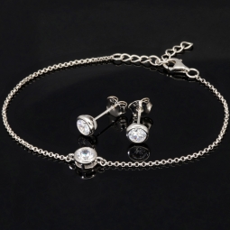Edles Schmuck-Set aus funkelndem 925er Sterling Silber - Elegantes Armband und funkelnde Ohrstecker mit brillantgeschliffenen Zirkoniasteinen (Diamantimitat)