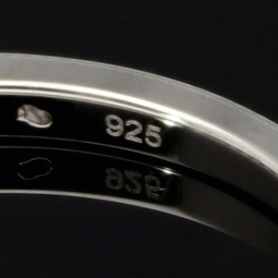 Trendiger Ring aus 925 Sterling Silber mit feinem Zirkonia-Besatz (Diamantimitationen) - RG ca. 61